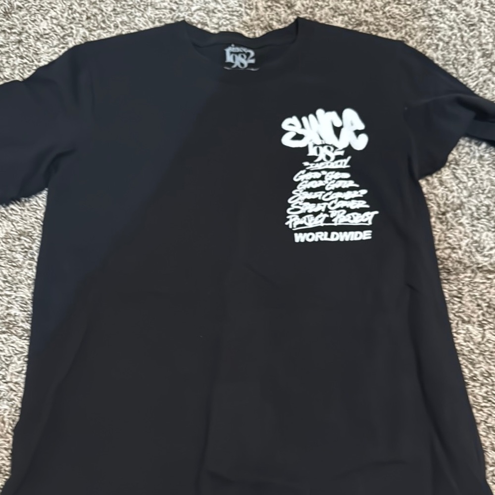 Lrg Men's Black Graphic T-Shirt